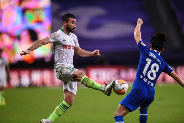 孙铭徽25+11胡金秋21分 广厦6人上双轻取同曦