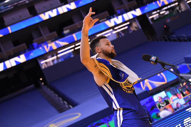 易建联:没有观众比赛很煎熬 重回主场令人期待